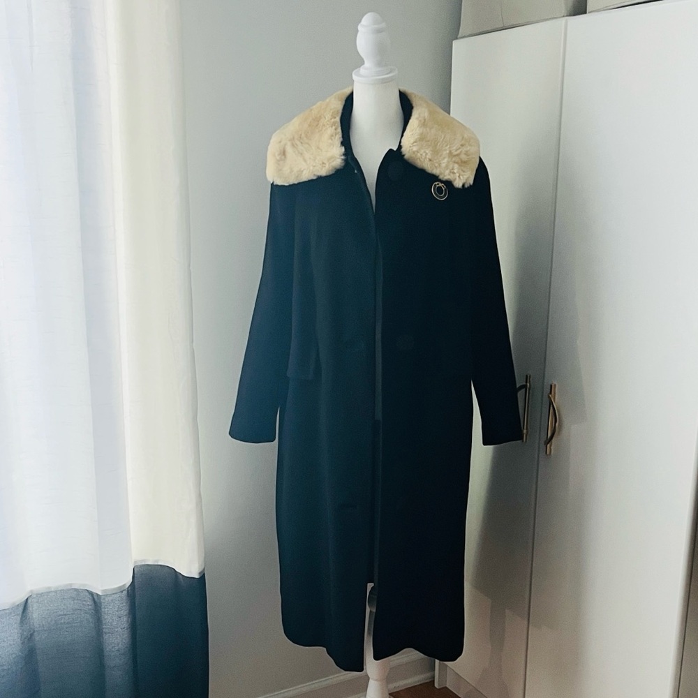 Vintage 1950s Black Wool Coat w/ Faux Shearling Collar | Union Made